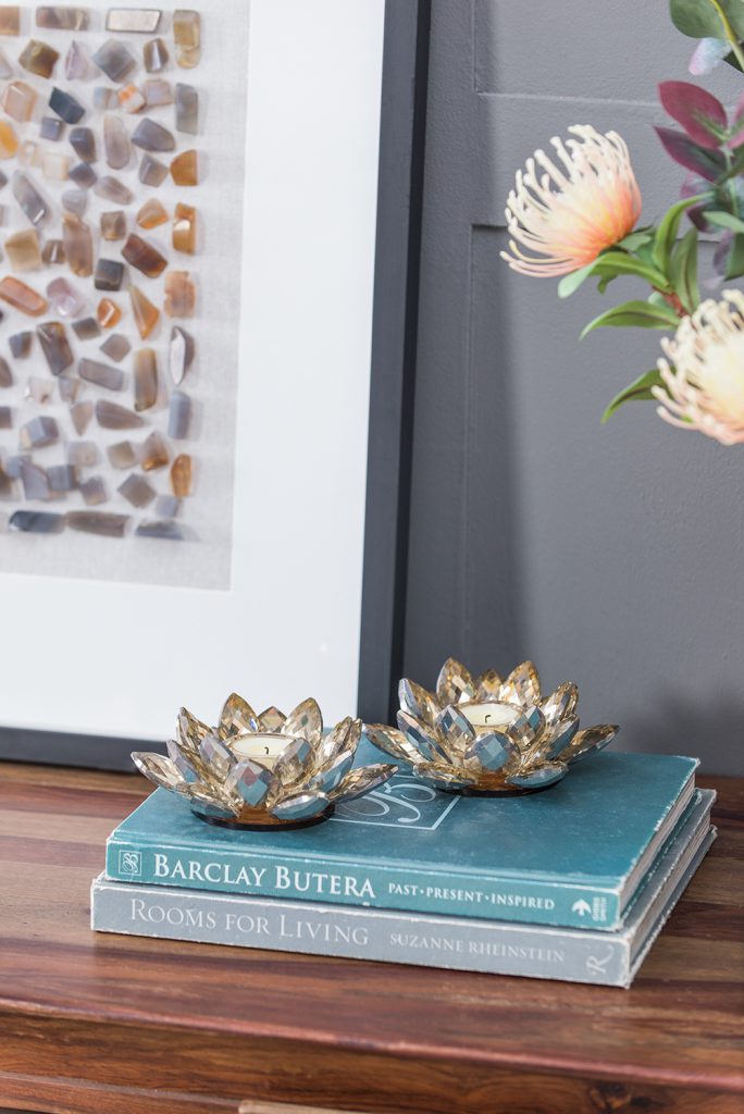 AB - LOTUS CANDLE HOLDER