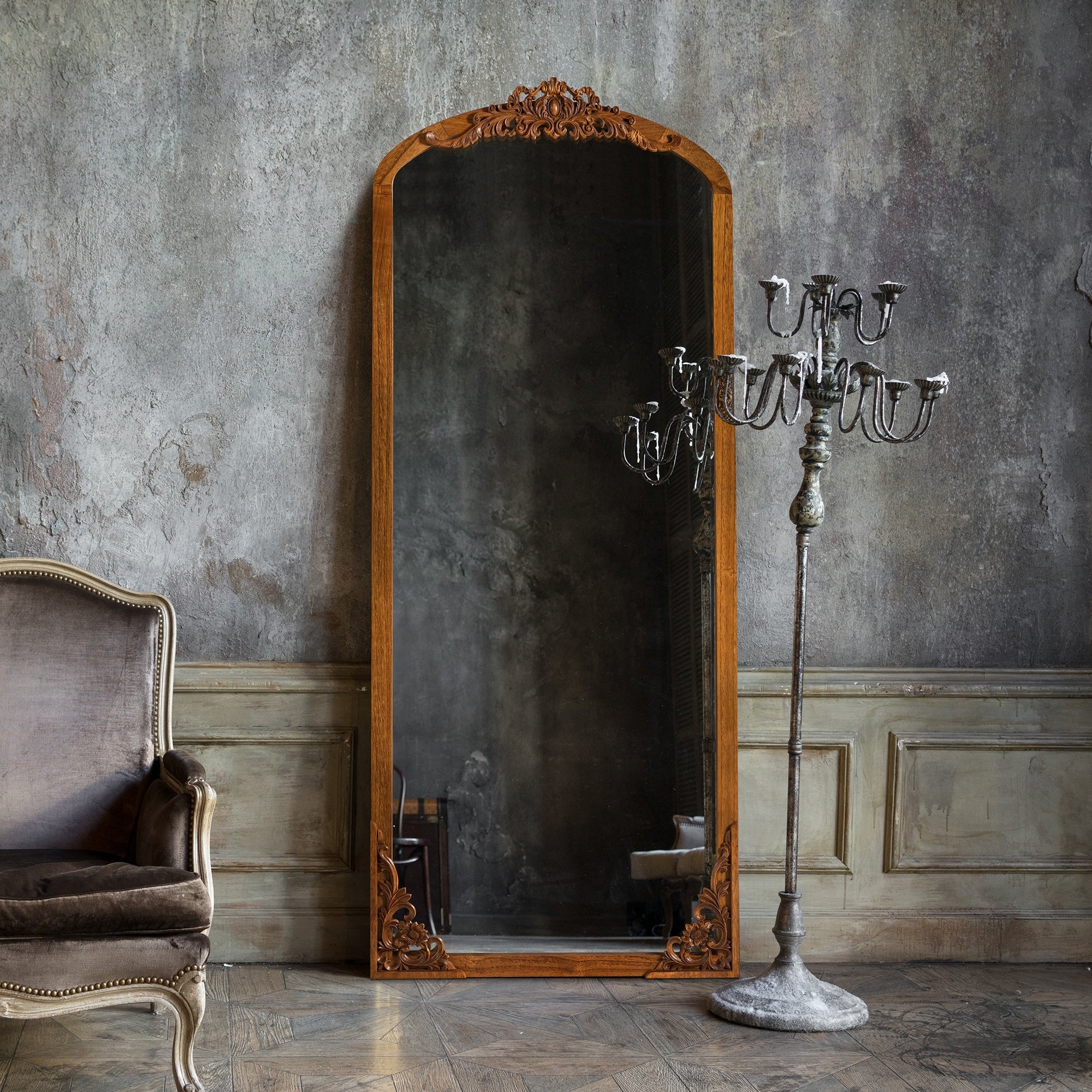 Arched Full-Length Solid Wood Carving Floor Mirror