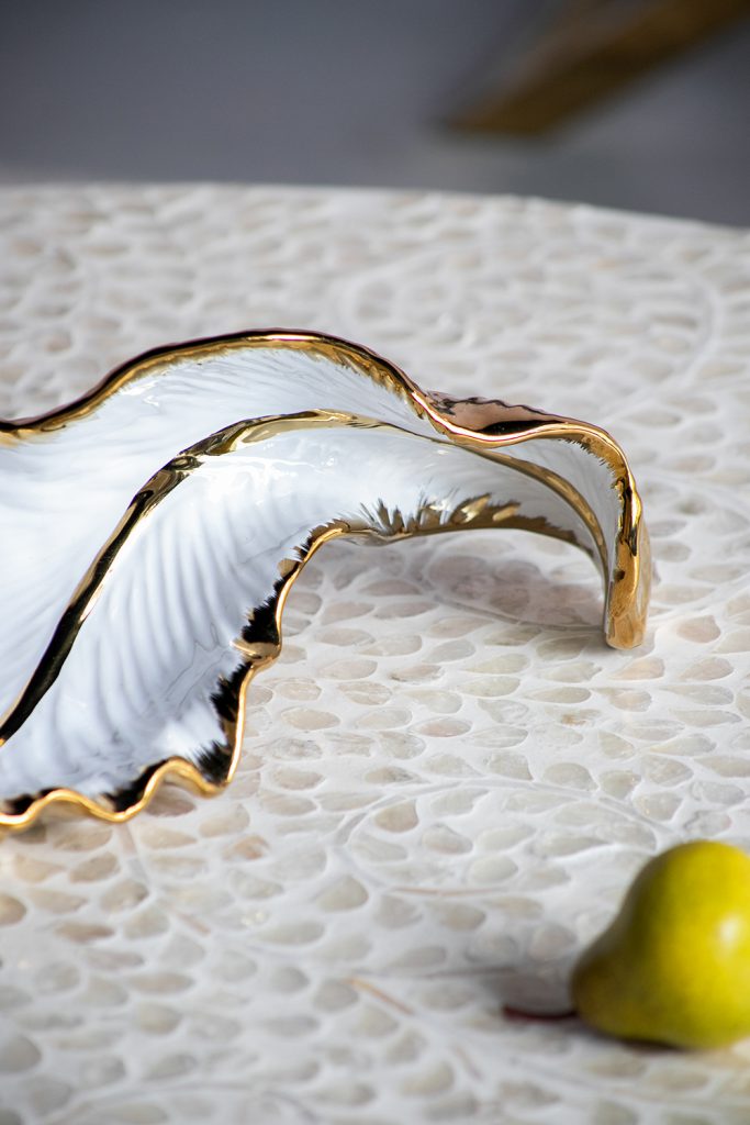 AB - CERAMIC TABLE LEAF