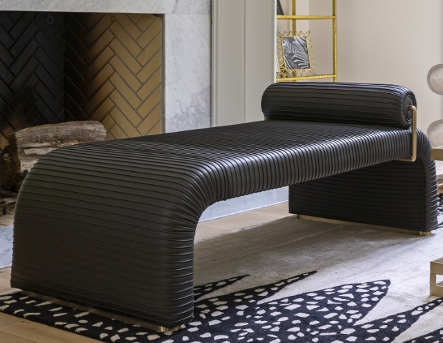 CR - CADE LEATHER DAYBED