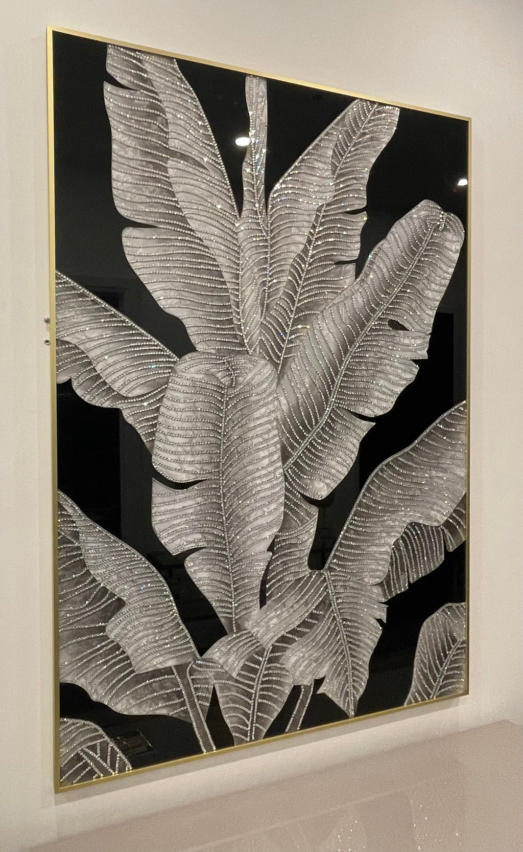 CR - CRYSTAL LEAF WALL ART