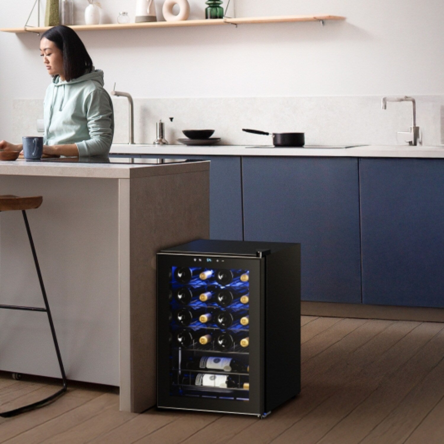 17 Inch Wine/Beverage Refrigerator, 20 Bottles, Freestanding, Digital Temperature Control