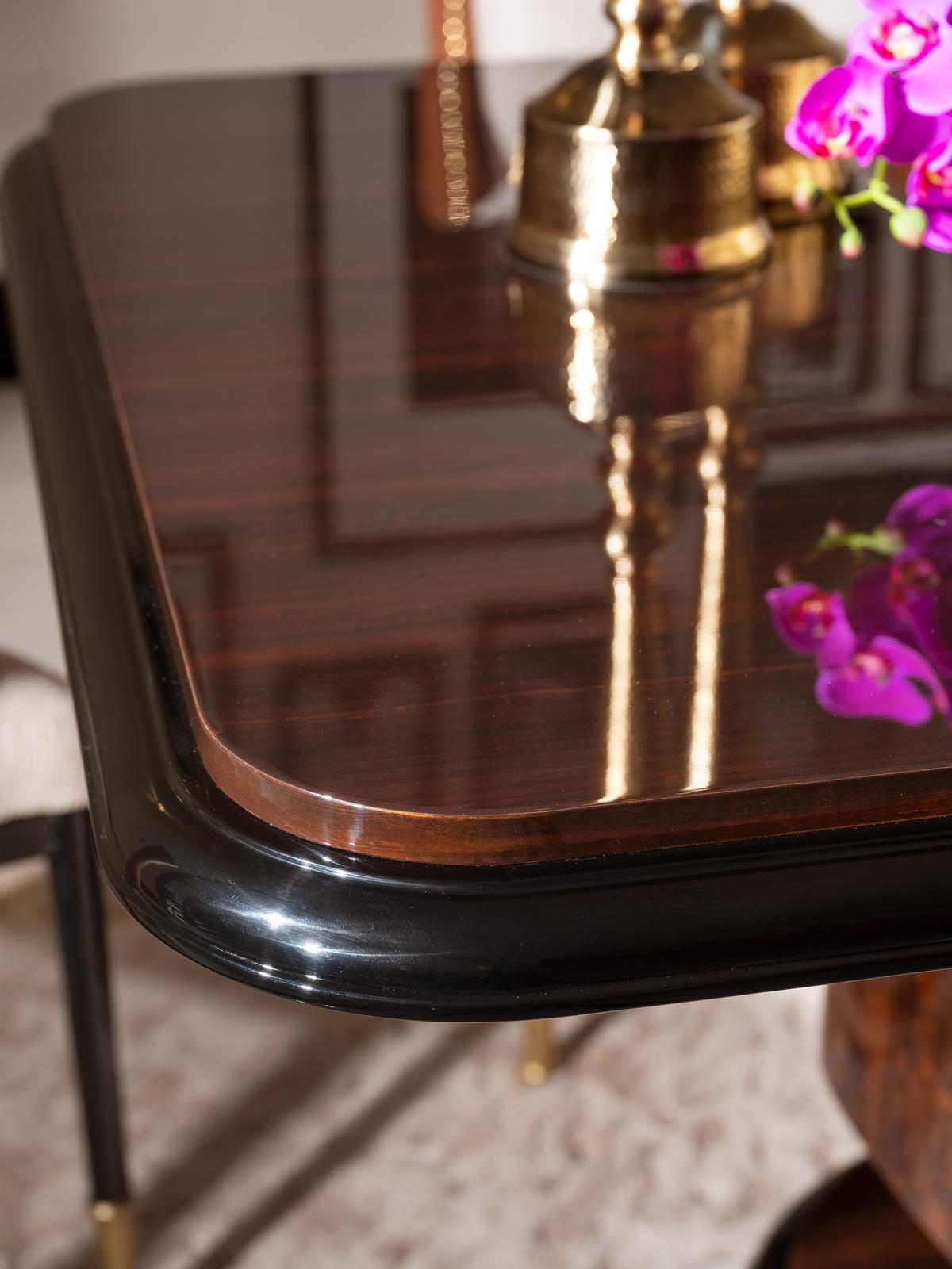 GB - NEVADA DINING TABLE